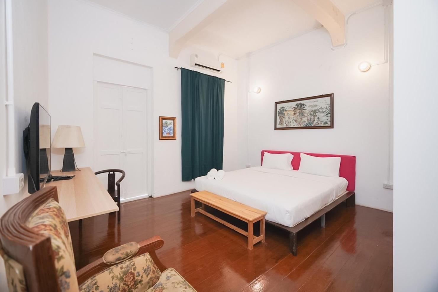 Mitr Inn Yaowarat Банкок Екстериор снимка