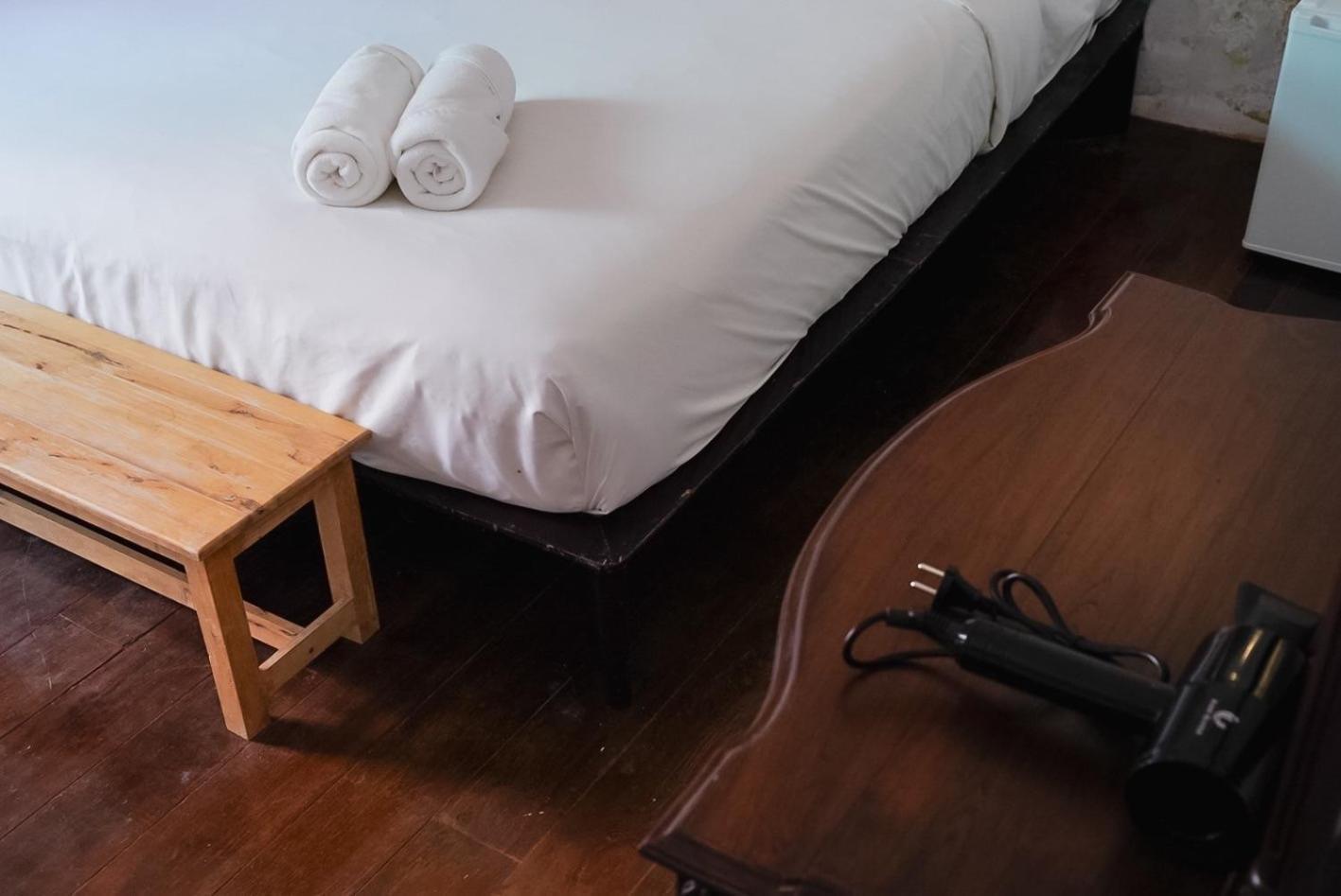 Mitr Inn Yaowarat Банкок Екстериор снимка