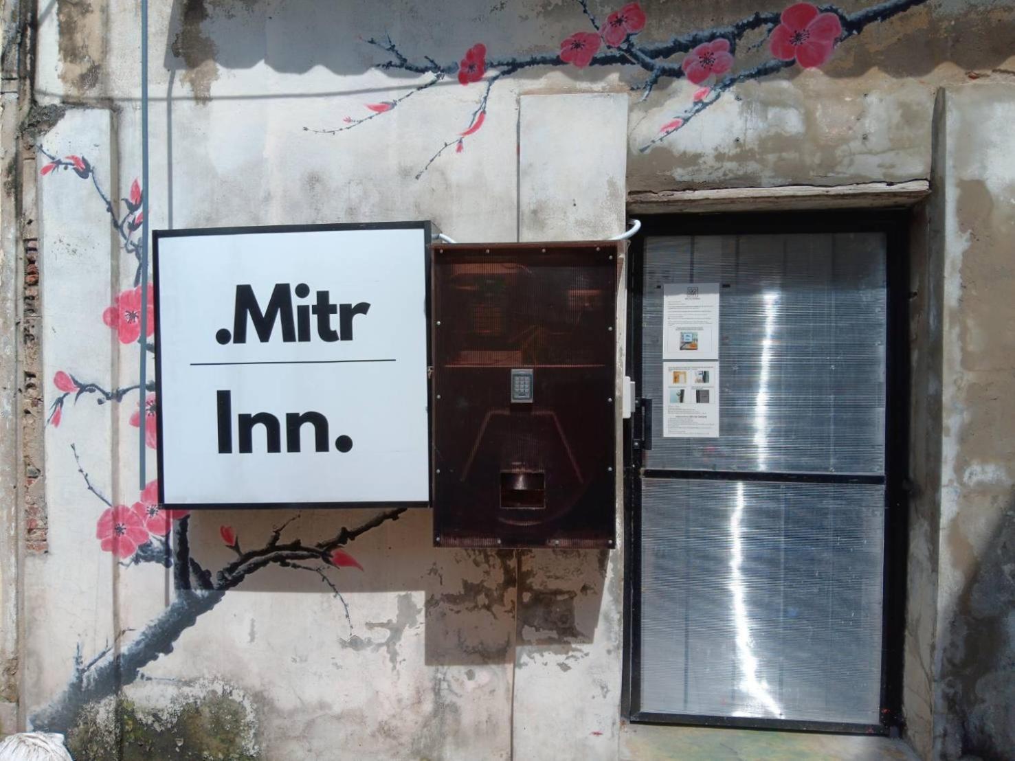 Mitr Inn Yaowarat Банкок Екстериор снимка