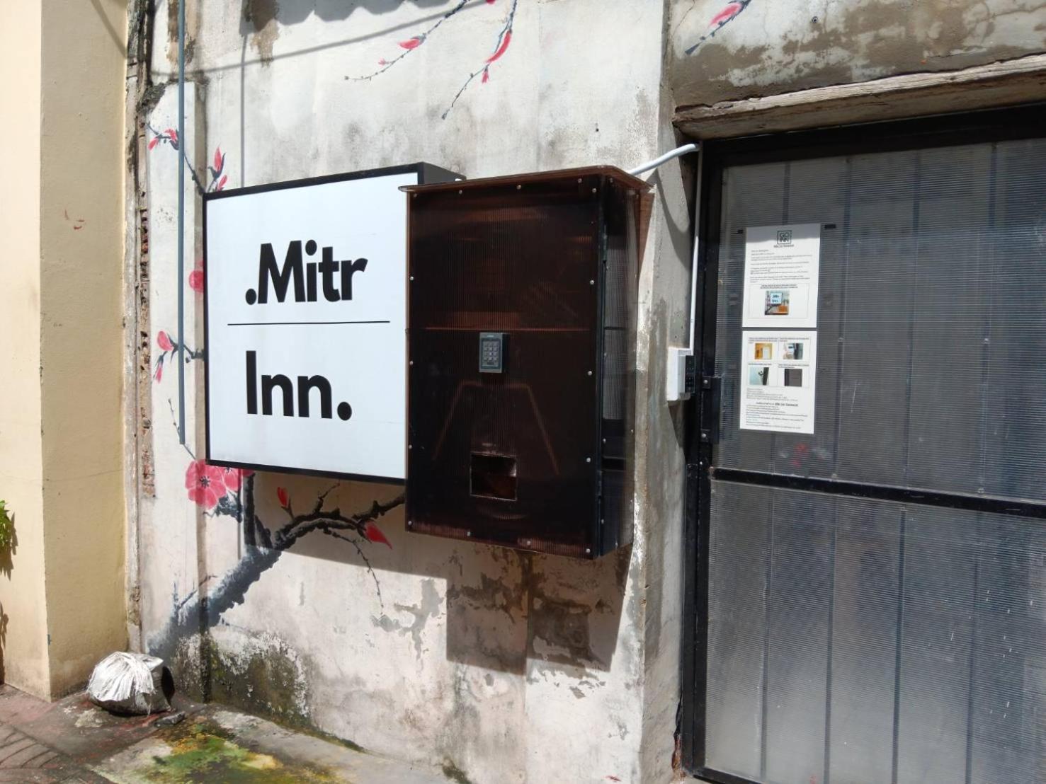 Mitr Inn Yaowarat Банкок Екстериор снимка